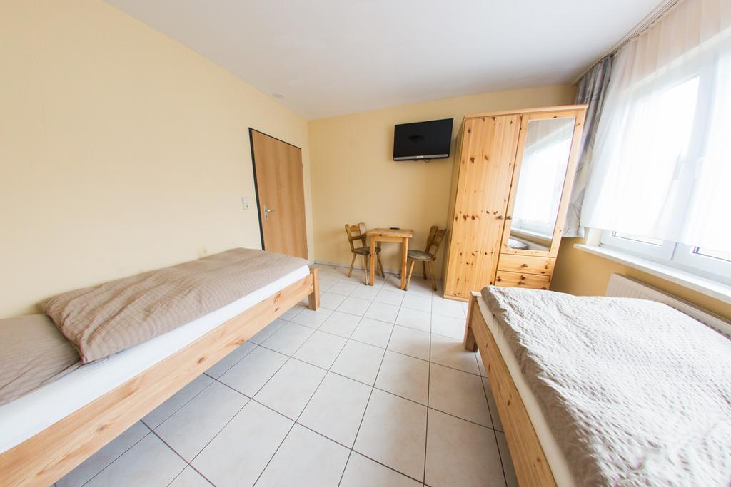 Hollis Rast Hotel Sangerhausen Ngoại thất bức ảnh